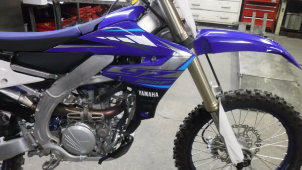 Used 2020 Yamaha Dirt Bike Motorcycle YZ250F For Sale - Image 6