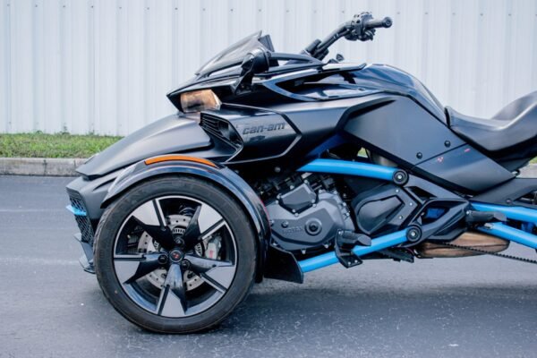 Used 2022 Can-Am Trike Motorcycle Spyder F3-S Special Series For Sale - Image 4