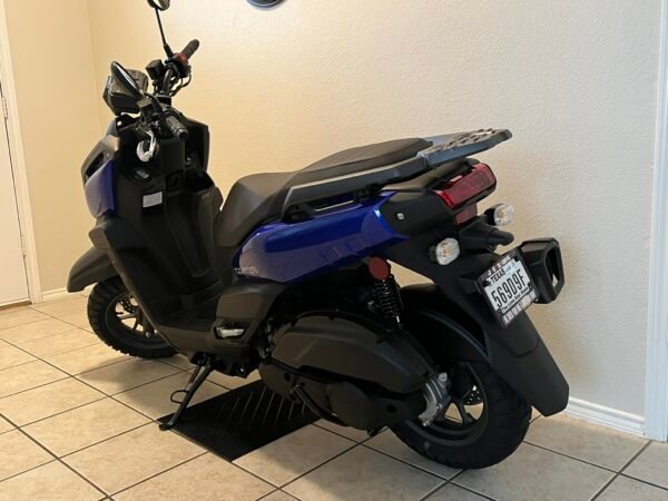 Used 2023 Yamaha Scooter Motorcycle ZUMA For Sale - Image 9