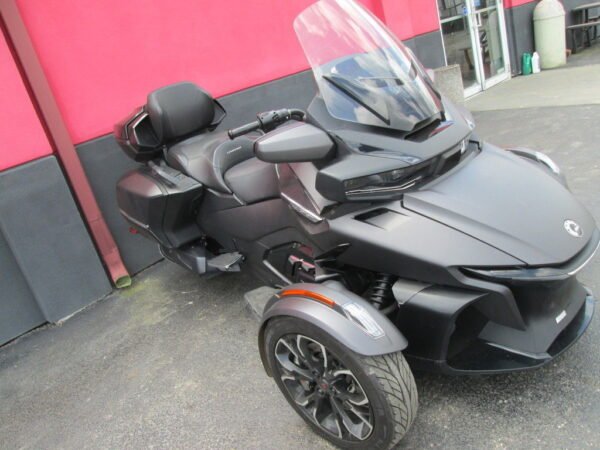 Used 2022 Can-Am Trike Motorcycle Spyder RT Limited Dark Wheels For Sale - Image 9