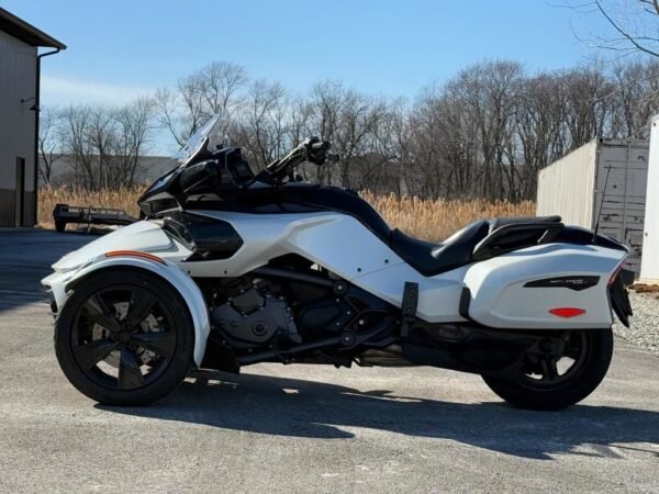 Used 2022 Can-Am Standard Motorcycle T For Sale - Image 9