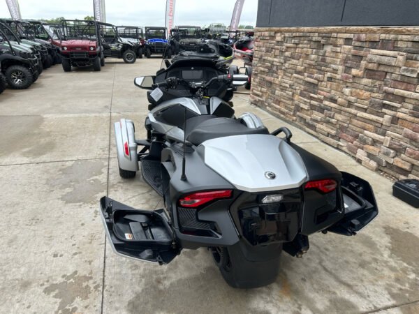 New 2023 Can-Am Trike Motorcycle Spyder RT For Sale - Image 4