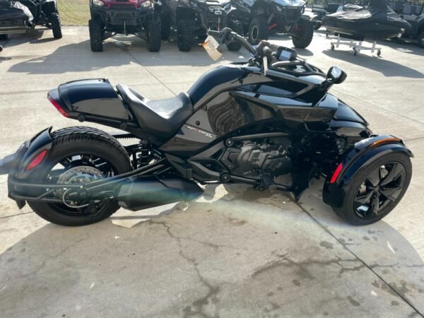 New 2023 Can-Am Trike Motorcycle Spyder F3 For Sale - Image 3