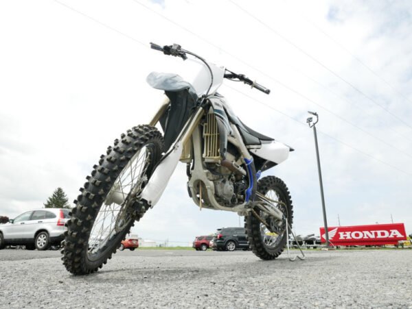 Used 2020 Yamaha Dirt Bike Motorcycle YZ450F - Image 16