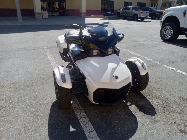 New 2024 Can-Am Trike Motorcycle Spyder F3-T Rotax 1330 ACE For Sale - Image 6